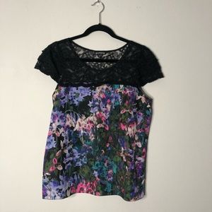 EUC Express floral top